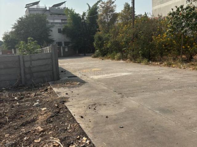 Land for sale in Madya