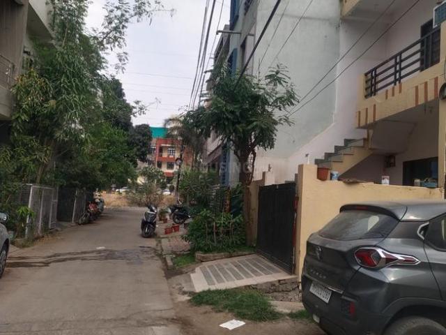 Land for sale in Madya