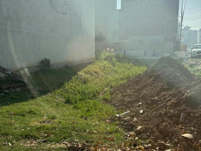 Land for sale in Hariana