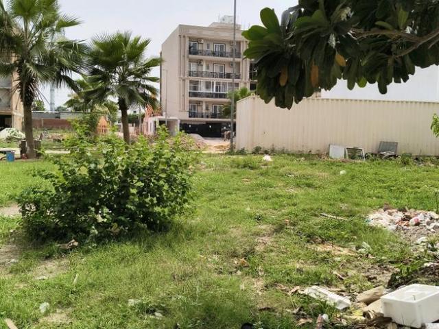 Land for sale in Hariana