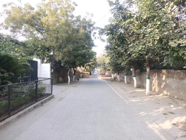 Land for sale in Hariana