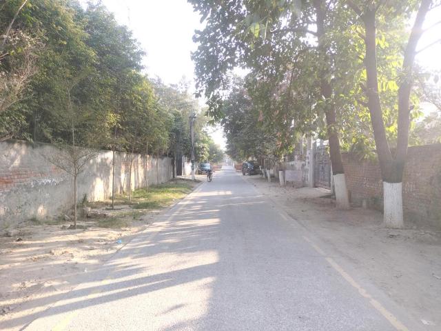 Land for sale in Hariana