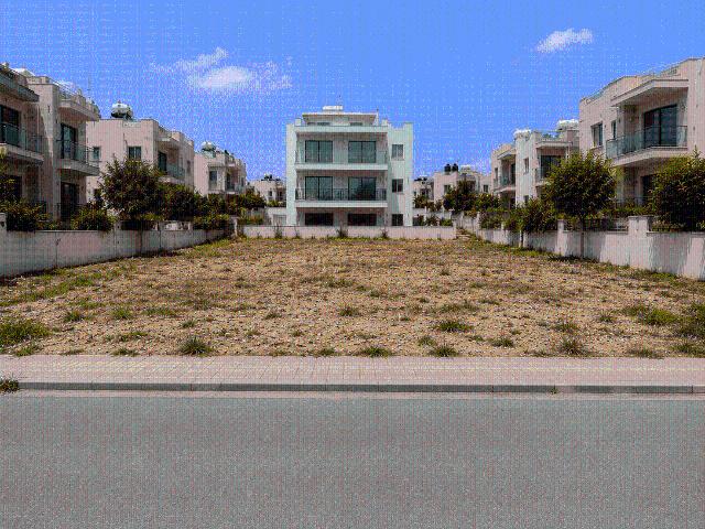 Land for sale in Hariana