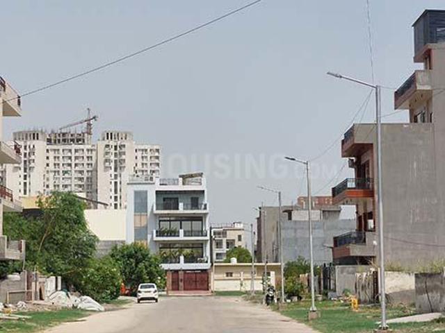 Land for sale in Greater Noida - Delhi, Arunachal Pradesh