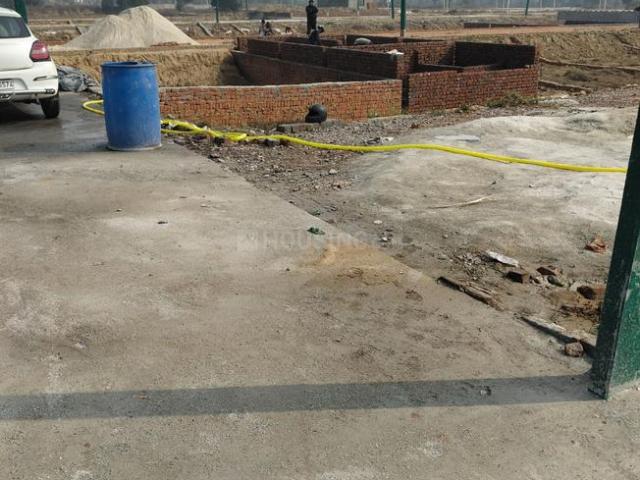 Land for sale in Greater Noida - Delhi, Arunachal Pradesh