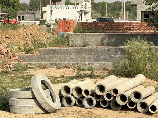 Land for sale in Greater Noida - Delhi, Arunachal Pradesh