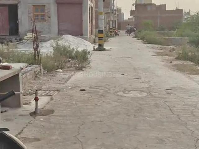 Land for sale in Greater Noida - Delhi, Arunachal Pradesh