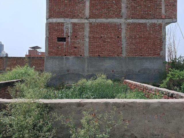 Land for sale in Greater Noida - Delhi, Arunachal Pradesh