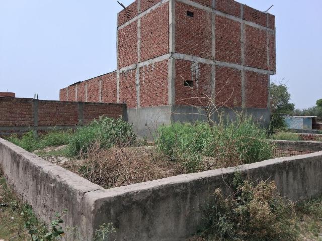 Land for sale in Greater Noida - Delhi, Arunachal Pradesh