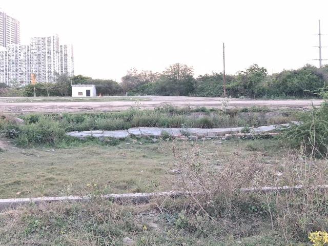 Land for sale in Greater Noida - Delhi, Arunachal Pradesh