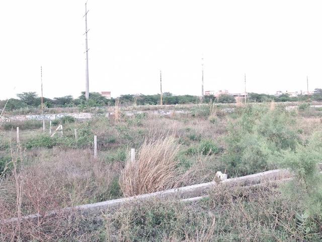 Land for sale in Greater Noida - Delhi, Arunachal Pradesh