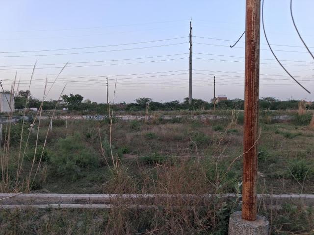 Land for sale in Greater Noida - Delhi, Arunachal Pradesh
