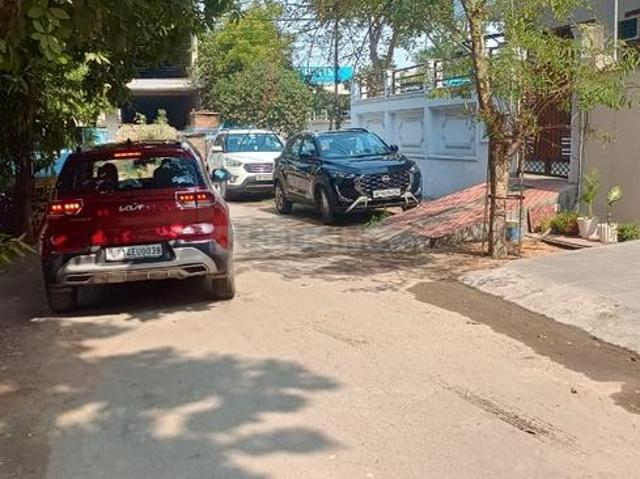 Land for sale in Noida, Gautam Buddha Nagar