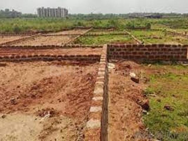 Land for sale in Hariana