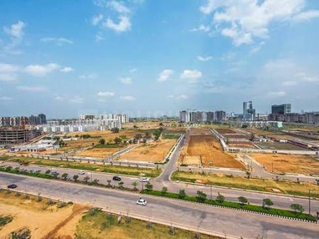 Land for sale in Hariana