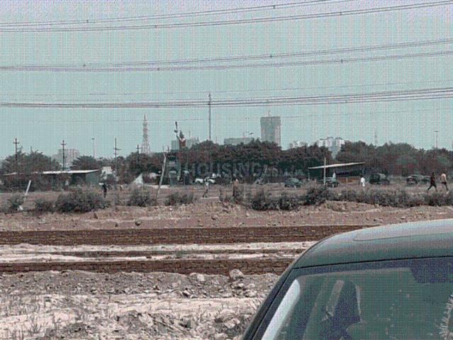 Land for sale in Greater Noida - Delhi, Arunachal Pradesh
