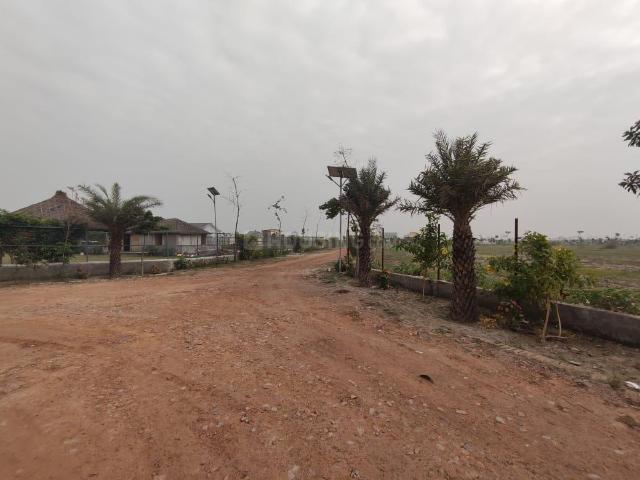 Land for sale in Greater Noida - Delhi, Arunachal Pradesh