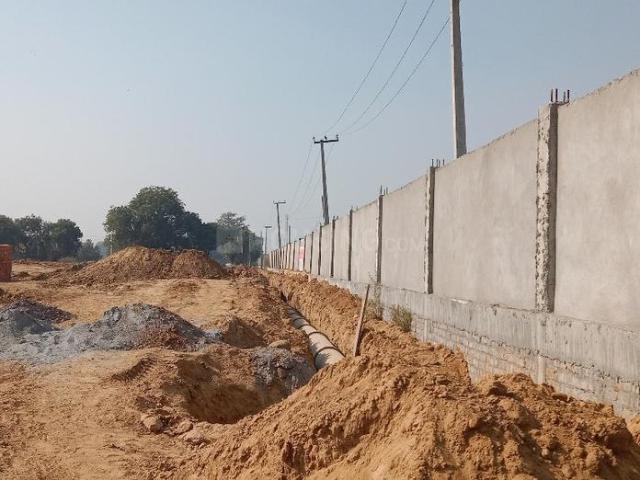 Land for sale in Hariana