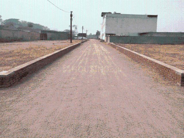 Land for sale in Greater Noida - Delhi, Arunachal Pradesh