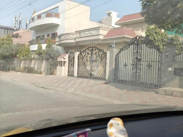 Land for sale in Hariana