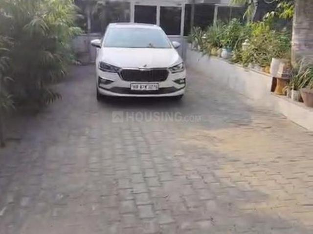 Land for sale in Hariana