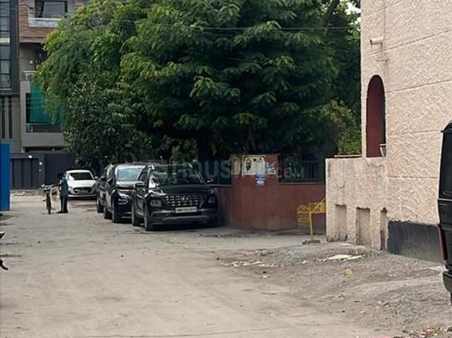Land for sale in Hariana