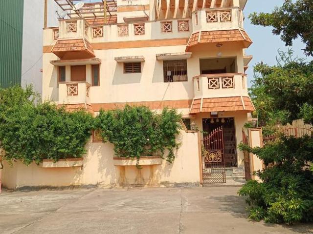 Land for sale in North West Delhi, Deri