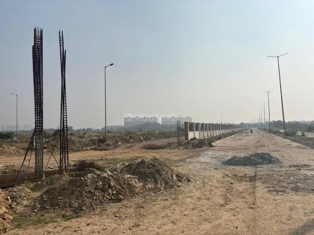 Land for sale in Dankaur, Arunachal Pradesh