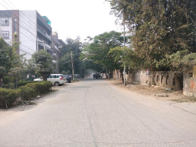 Land for sale in Hariana