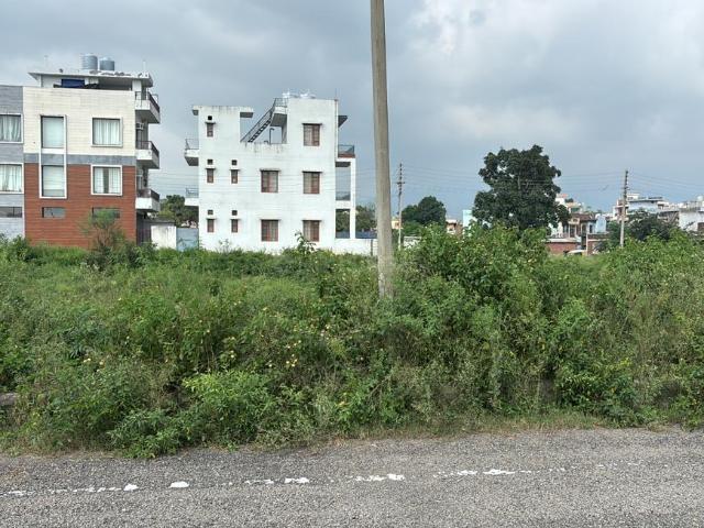 Land for sale in Hariana