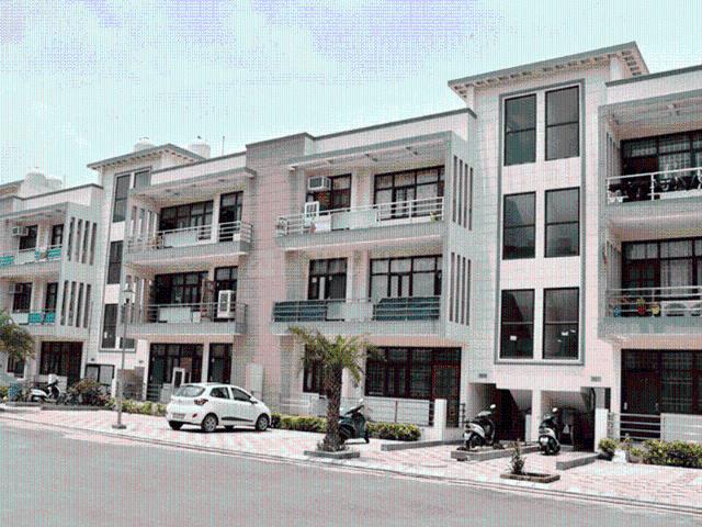 Land for sale in Hariana