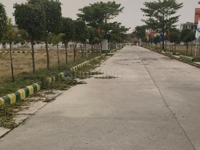 Land for sale in Hariana