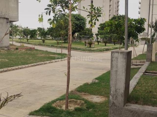 Land for sale in Hariana