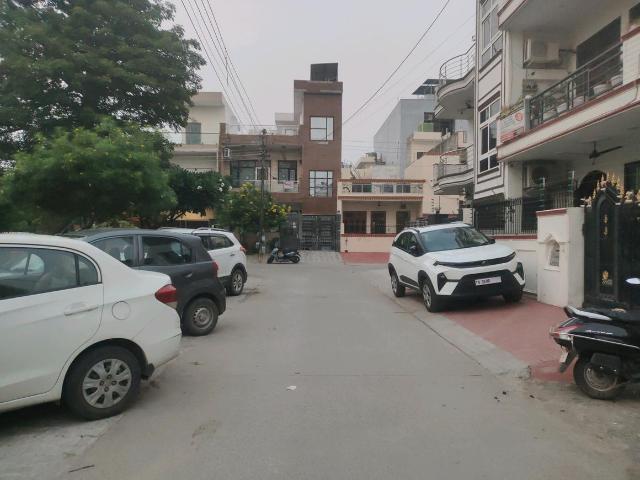 Land for sale in Sector 46, Faridabad
