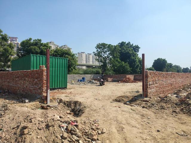 Land for sale in Noida, Gautam Buddha Nagar