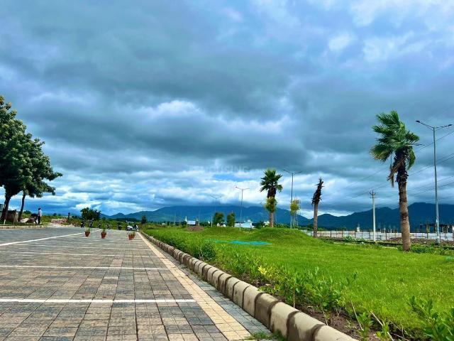 Land for sale in Hariana