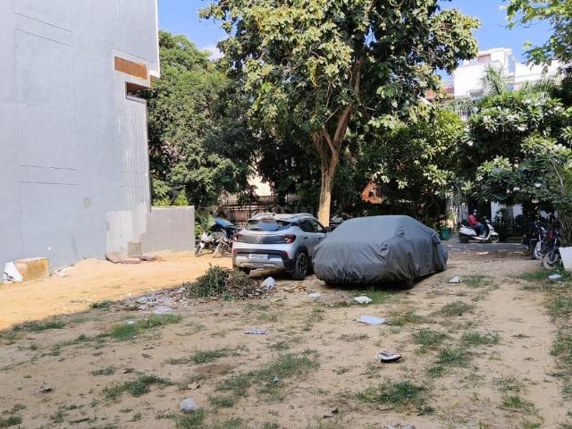 Land for sale in Hariana