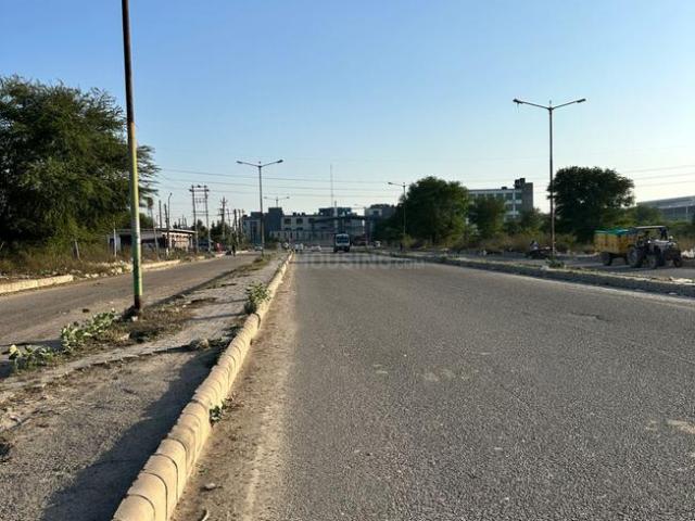 Land for sale in Hariana