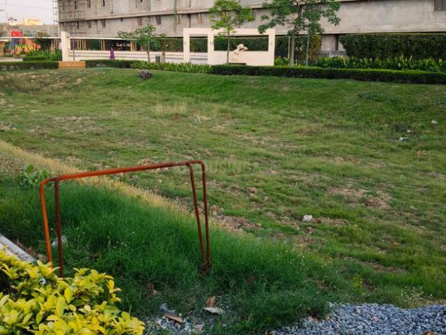 Land for sale in Hariana