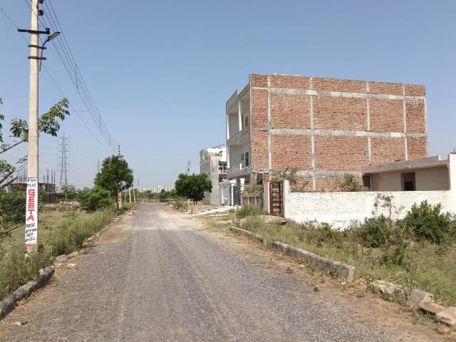Land for sale in Hariana