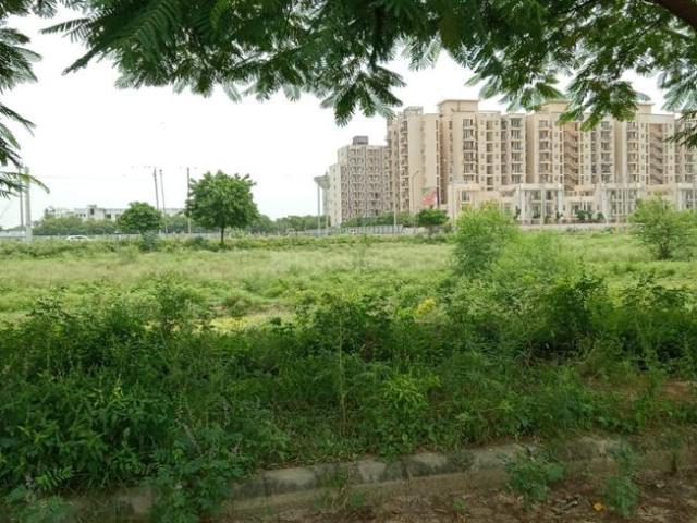 Land for sale in Hariana