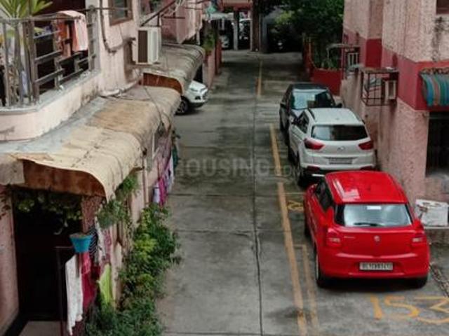 Land for sale in North West Delhi, Deri