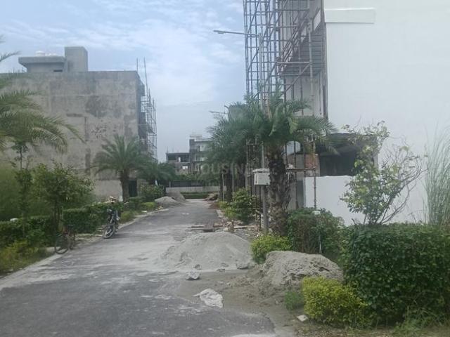 Land for sale in Hariana
