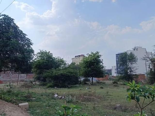 Land for sale in Hariana