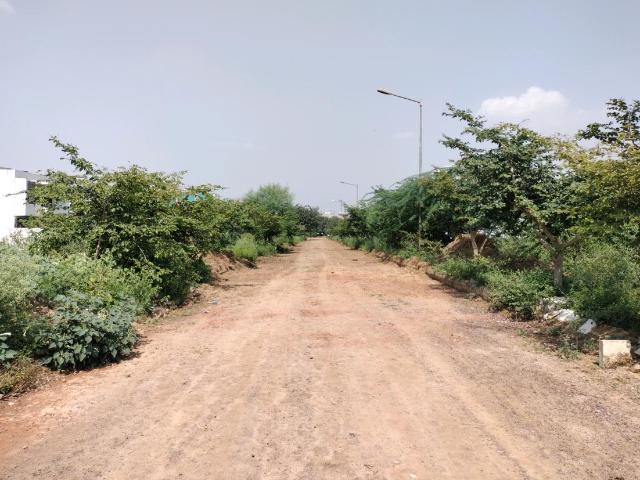 Land for sale in Hariana