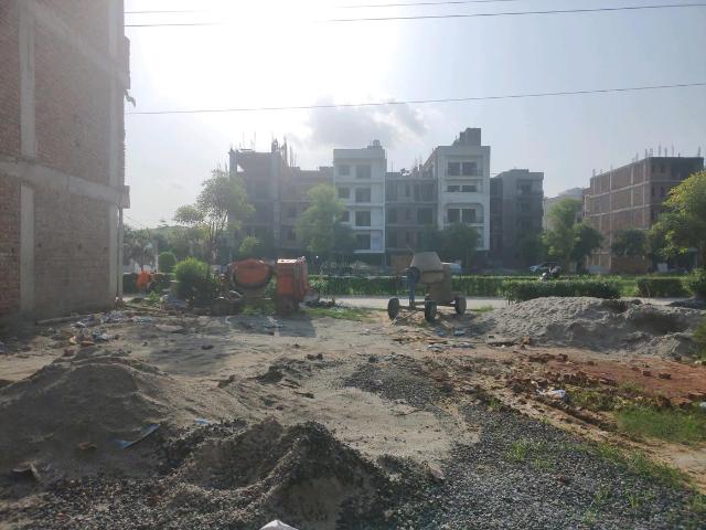 Land for sale in Hariana