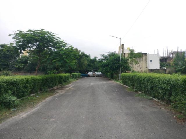 Land for sale in Hariana