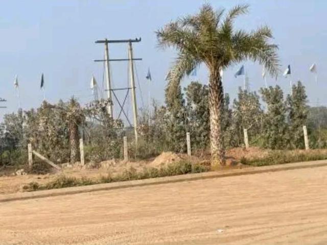 Land for sale in Hariana