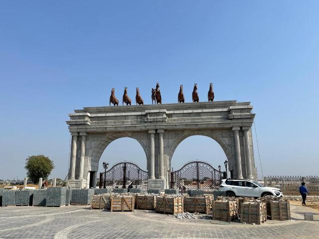 Land for sale in Hariana