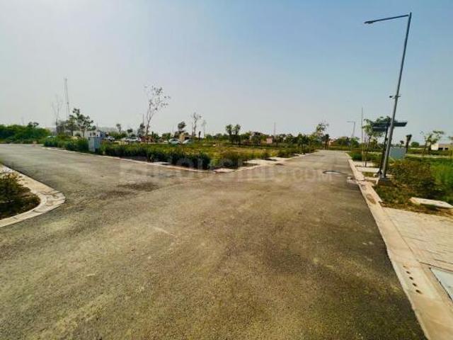 Land for sale in Hariana